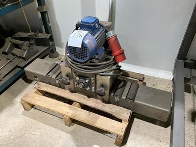 Overview picture of grinding machine